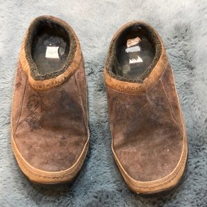 The North Face slip on shoes with great grip on the bottoms